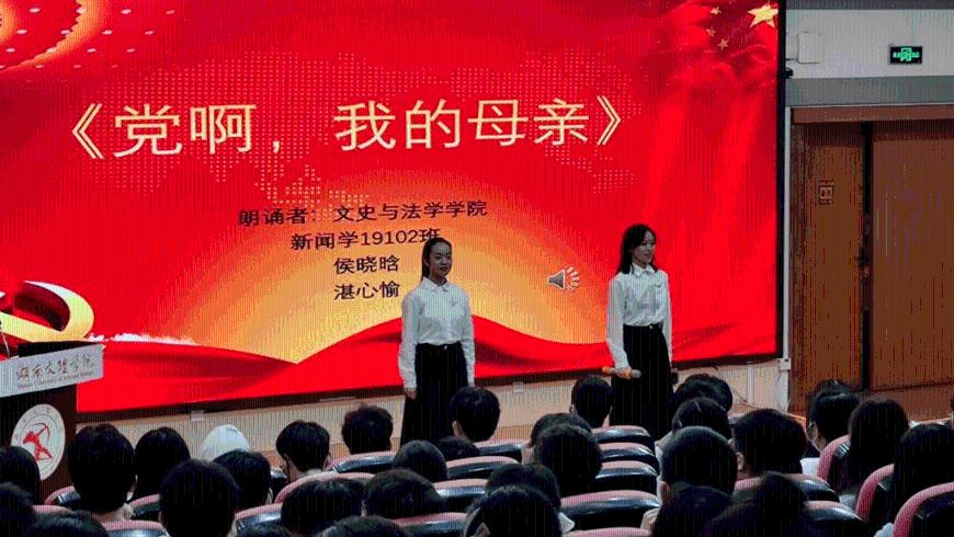 南宁到柳州旅游包车要多少钱？10人4天游的。游戏画面